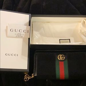 Gucci wallet